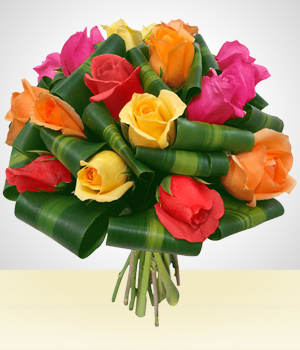 Flores a  Bouquet Ensueo: 12 Rosas Multicolores